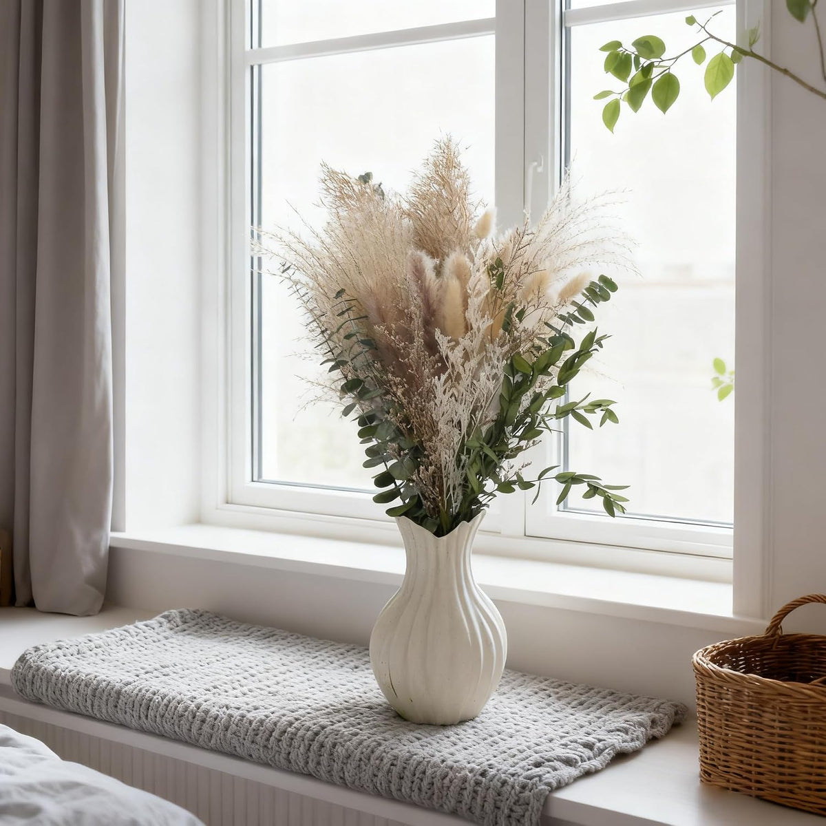 Natural Dried Pampas Grass Bouquet - 9 Varieties Mix with Eucalyptus & Bunny Tails - 17" Non-Shedding & Dye-Free Dried Flowers for Vase - Elegant Boho Home Decor for Wedding, Table & Shelf