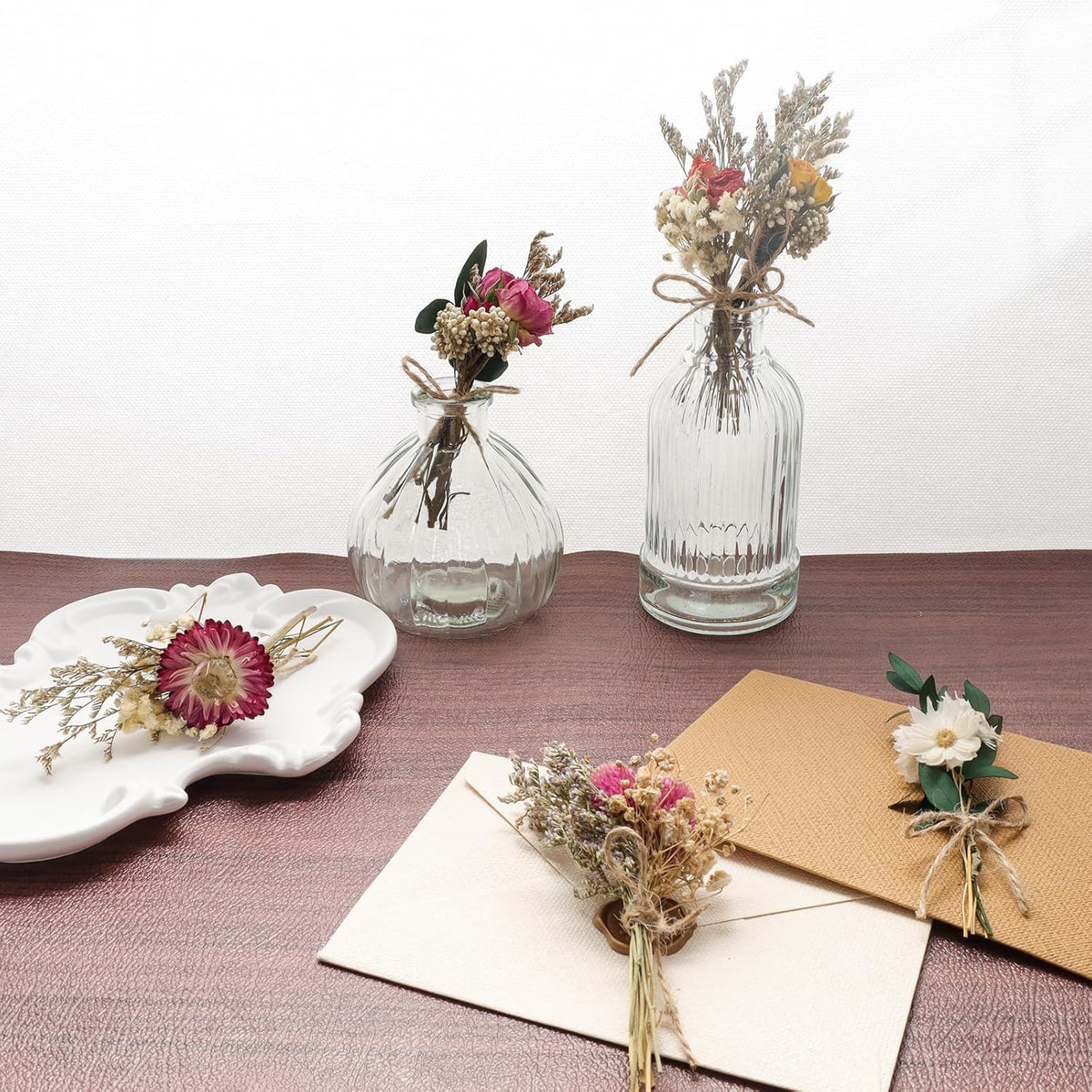 Fumwase 6Pcs Mini Dried Flower Bouquet Natural Real Flowers for Crafts Boho Dried Flowers Bulk Small Dried Flowers for Vase Dried Wildflowers for DIY Photo Props Gift Wedding Decor