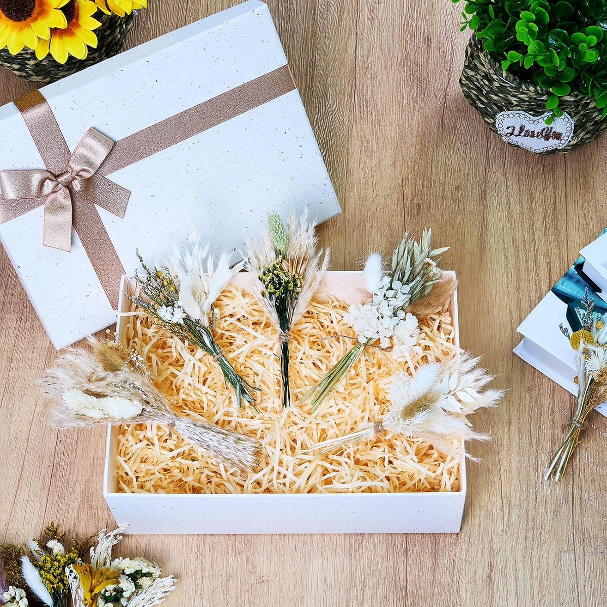 12/24 PCS Charming Dried Flowers Bouquet for Vase Various Dried Wildflowers with Stems Mini Handmade Wildflowers Natural Real Flowers Bulk Flowers Craft (Solid Color, 24PCS)